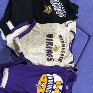 NFL Kids Minnesota Vikings Girls Onesie Set - Black, White, Purple